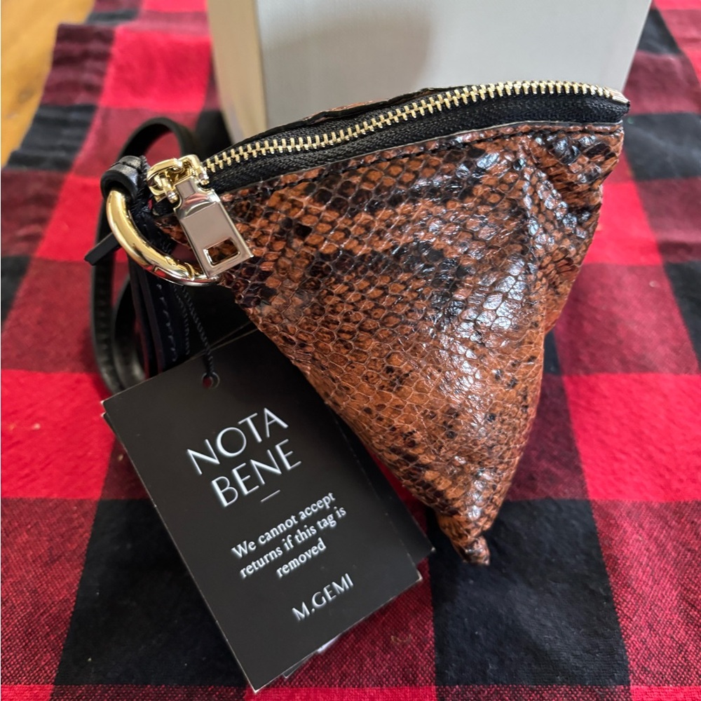 M.Gemi wristlet